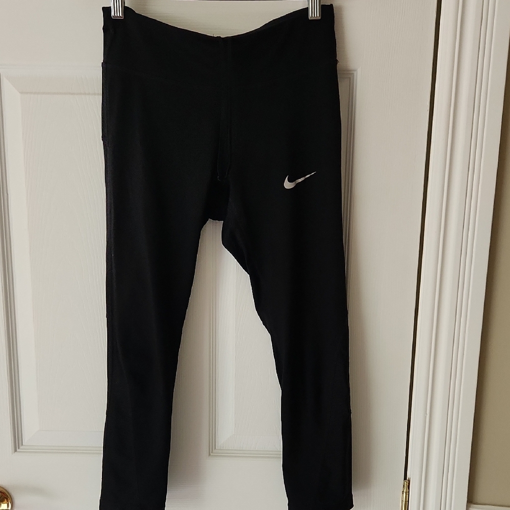Nike Capri Leggings
